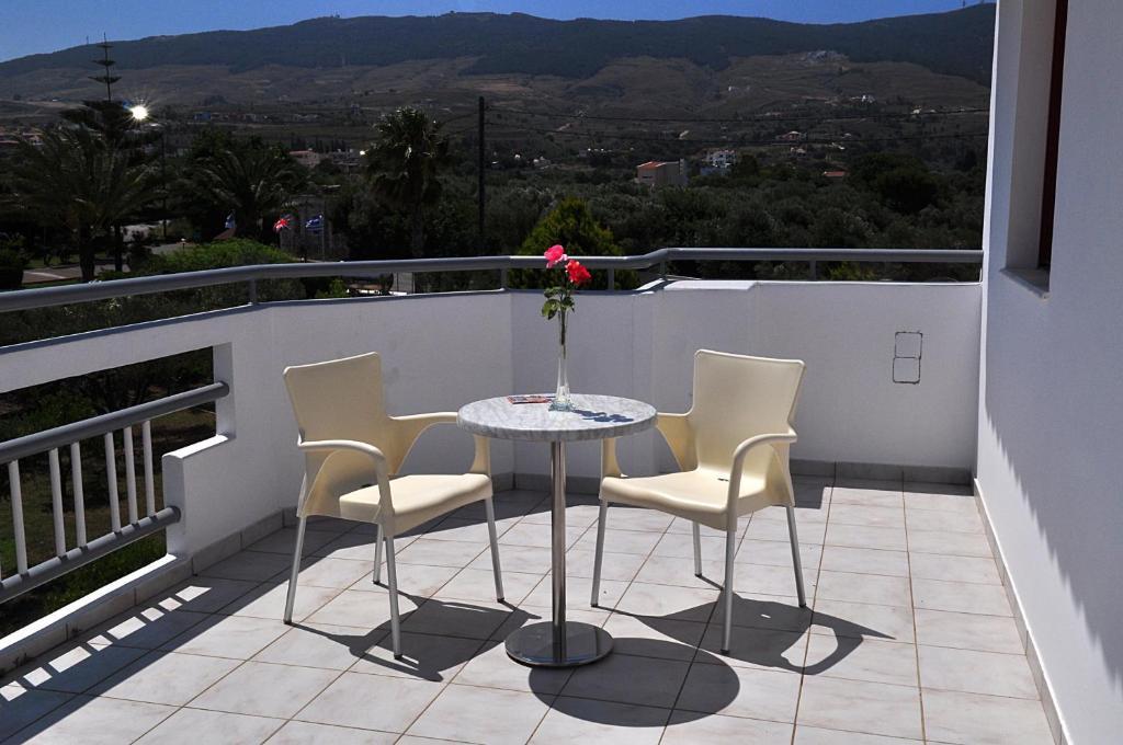 Sandy'S Studios Apartments & Log-Villas Kos Rum bild
