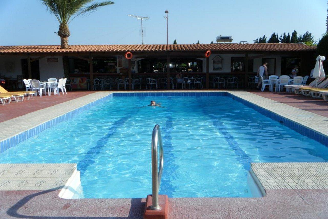 Sandy'S Studios Apartments & Log-Villas Kos Exteriör bild