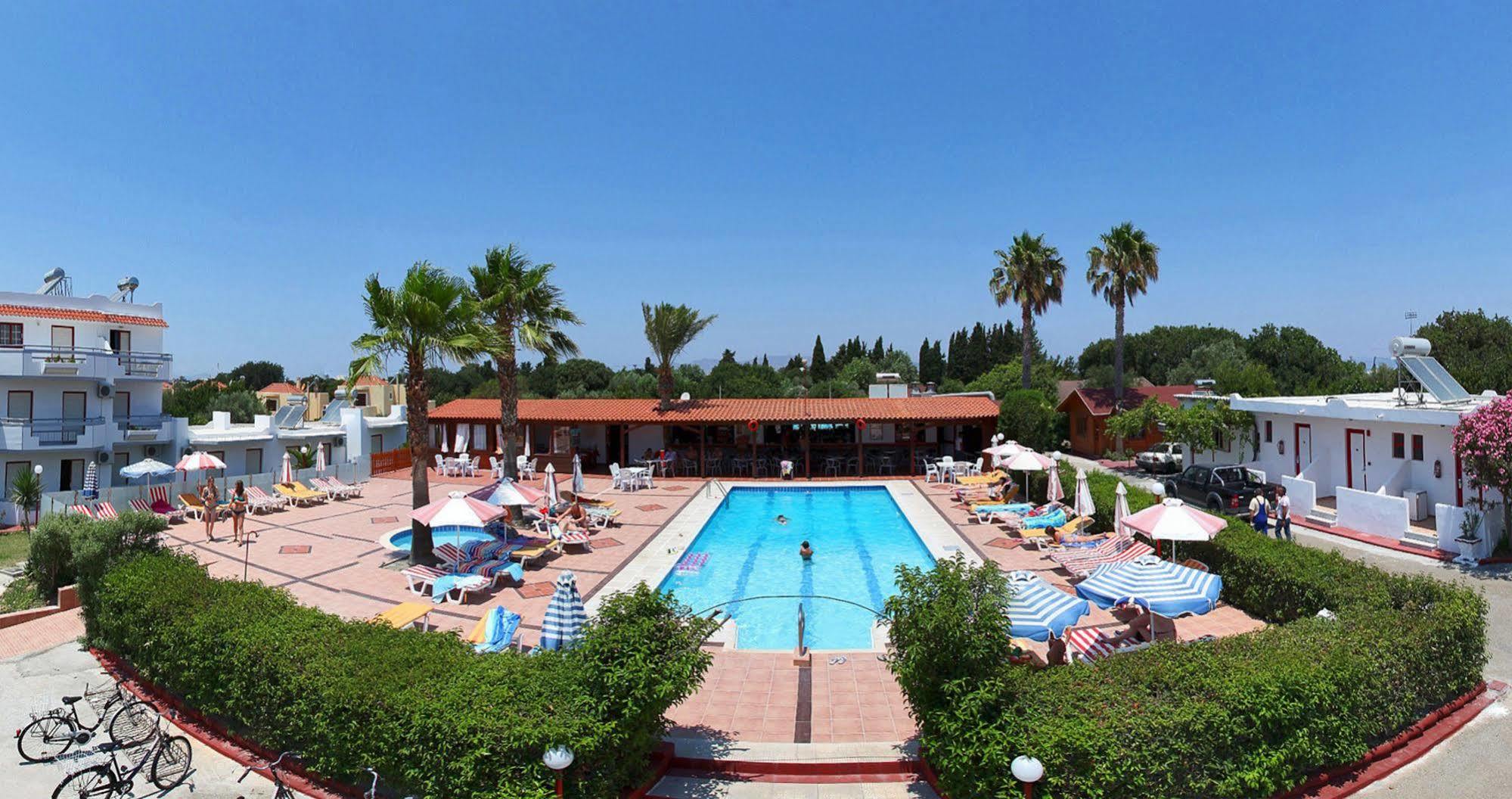 Sandy'S Studios Apartments & Log-Villas Kos Exteriör bild